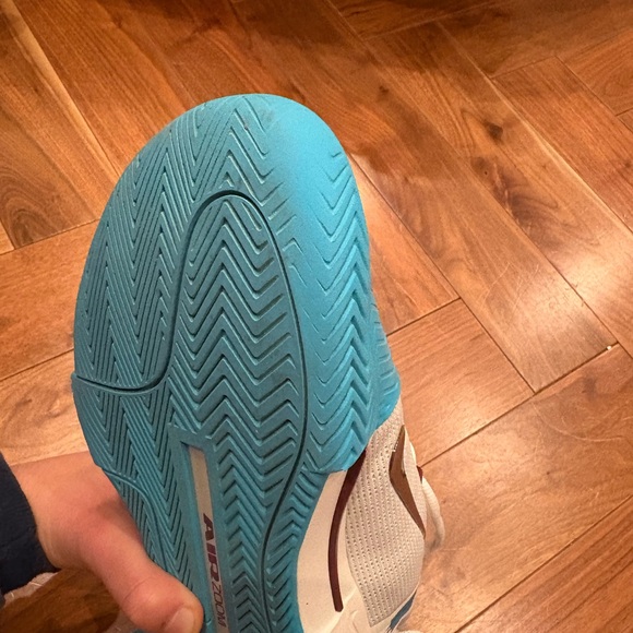 Nike Blue and White Athletic Shoes - Picture 4 of 7